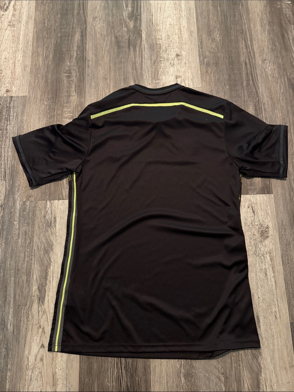 adidas 2014 Black & Neon Yellow Spain Football Jersey - Picture 5 of 5